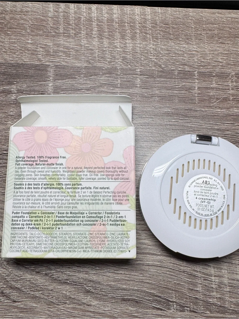 Clinique Beyond Perfecting Powder Foundation+ Concealer Shade 4 Creamwhip 2 In 1